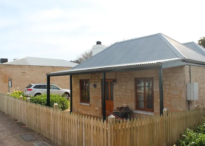 Victoria Cottage
